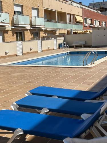 Cubelles House | La Mota Beach House with Pool & BBQ