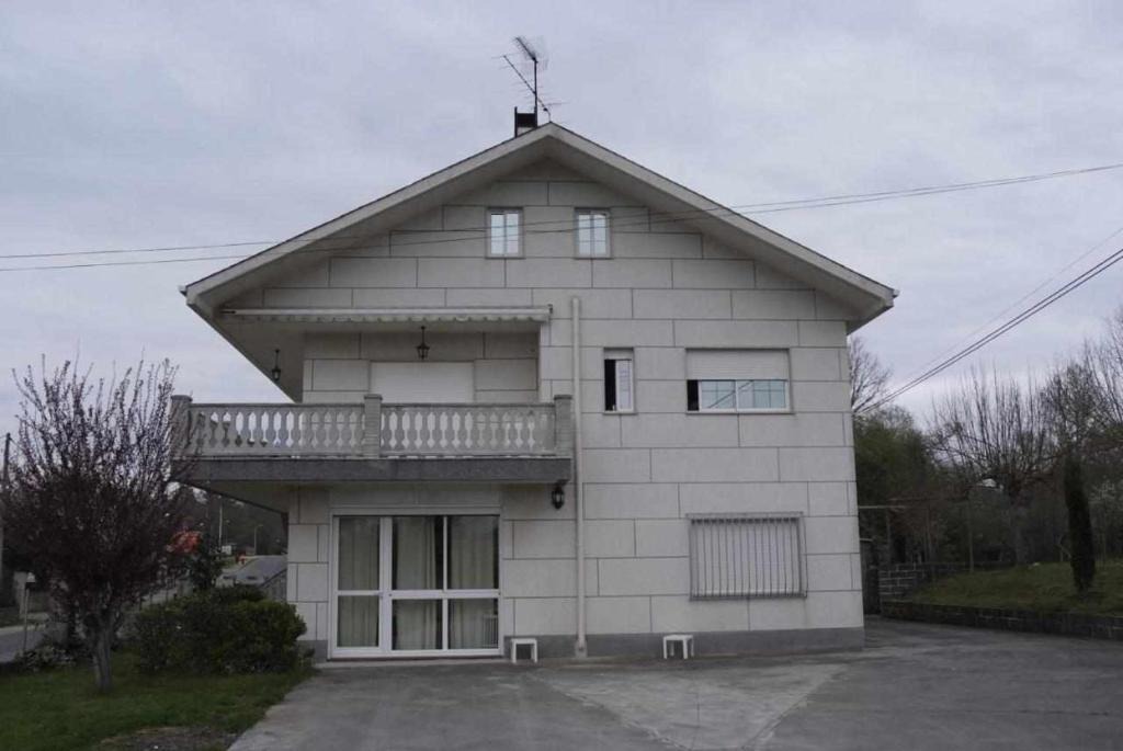 Sarria House | La Pension de Martin
