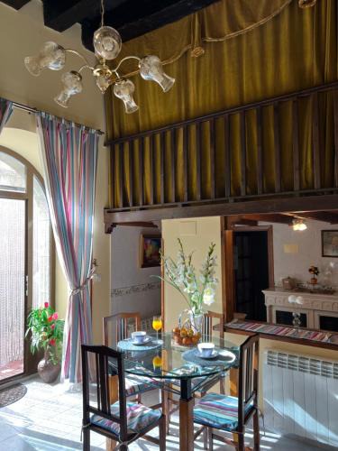Gumiel de Hizan Apartment | La Posada de Izan