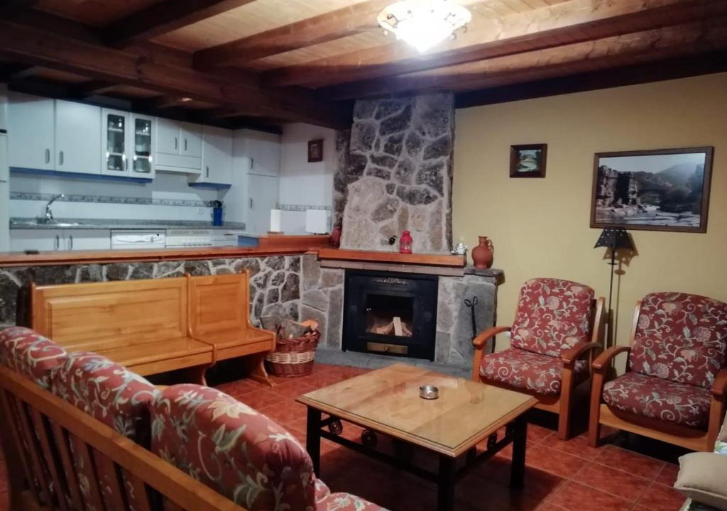 Hoyos del Espino House | La Puente 10 de Gredos