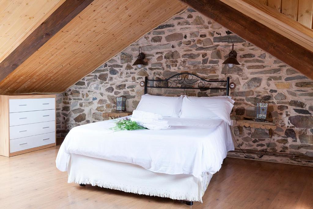El Acebo de San Miguel Bed & Breakfast | La Rosa del Agua