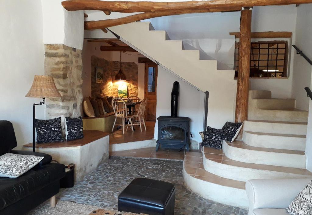 Santa Cruz de Nogueras House | La Sargantana Turismo Rural