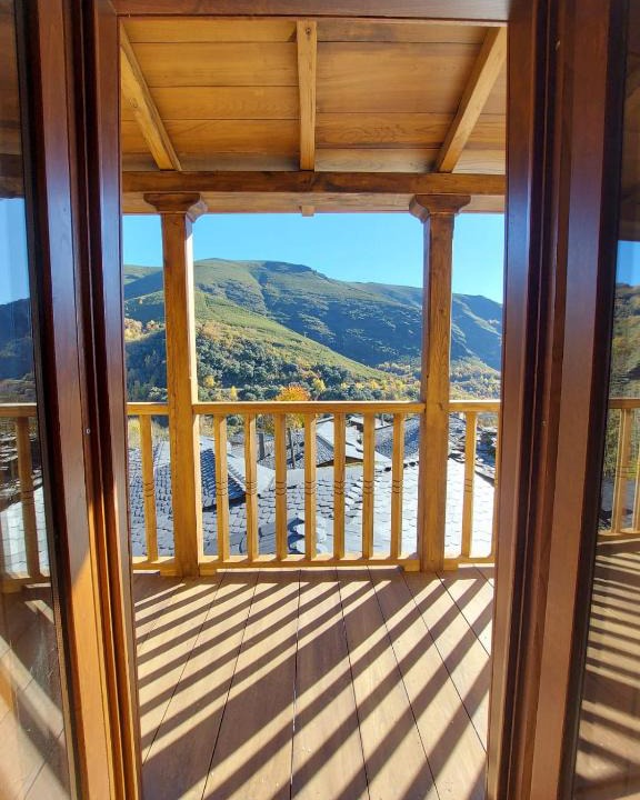 Eiriz House | Lar da cima