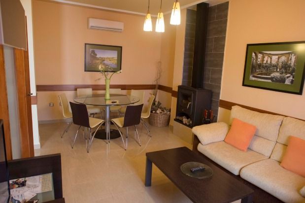 Beas de Segura Cabin | Las Casas de Nani for 8 people