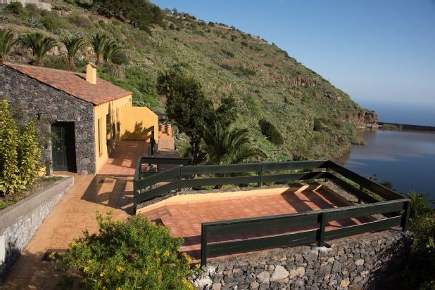 Agulo Cabin | Las Casas del Chorro for 3 people