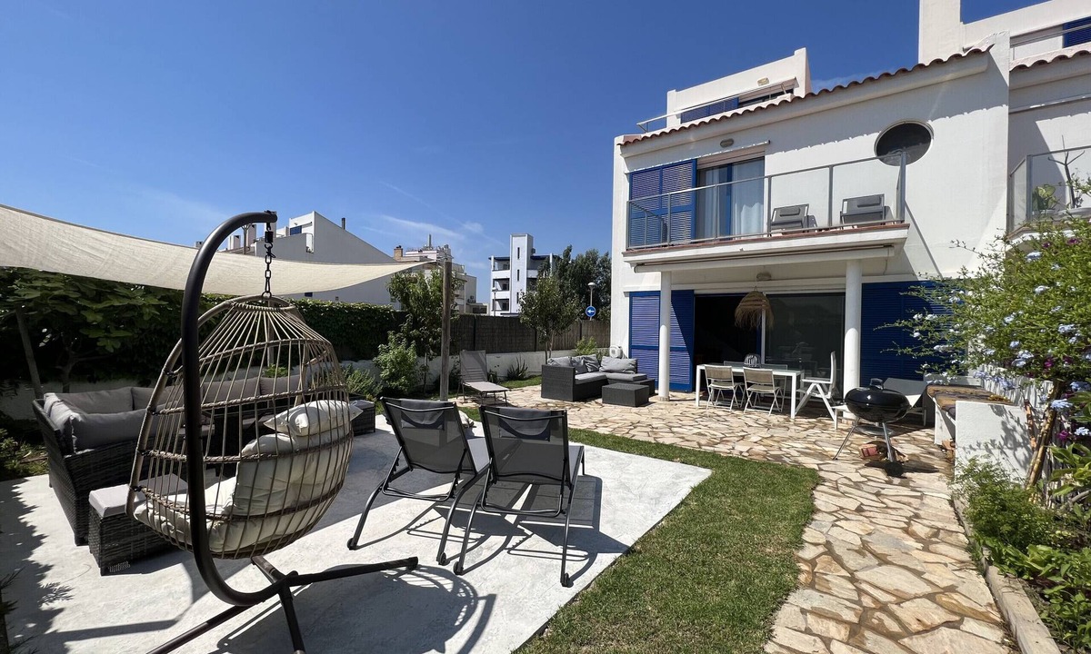 Mas Pinell Ski Chalet | Les Dunes 4433 - 60m from the beach, pool and garden