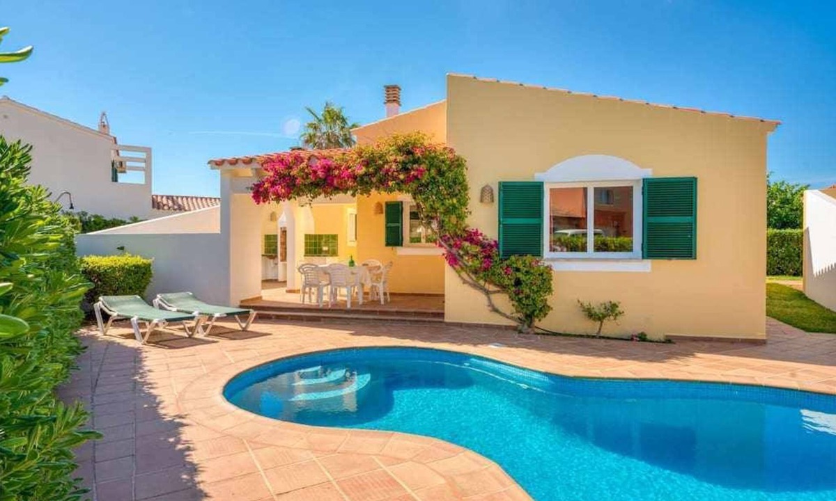 Son Blanc House | Linardo 3, Villa with pool and air conditioning.