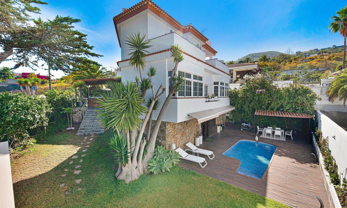 La Matanza de Acentejo House | "Loft la Matanza" with Sea View, Mountain View, Pool, Terrace & Garden