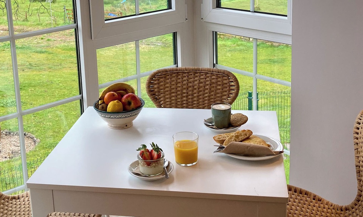 San Vicente de la Barquera Apartment | "Los Locos" - Cozy studio with mountain view & surf camp connection