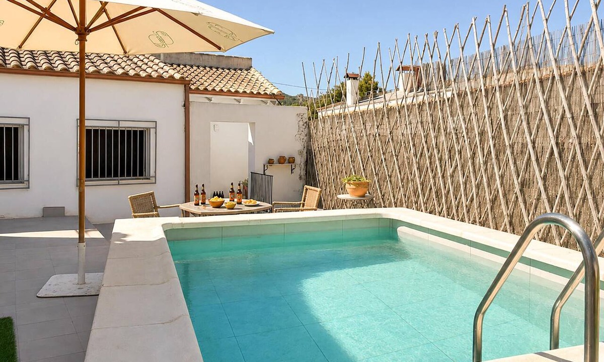 Huerta de Arriba House | Lovely home in Abarán
