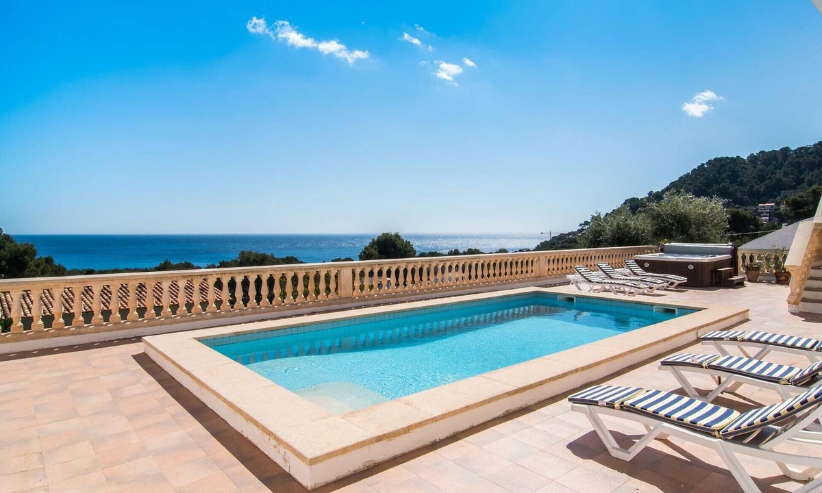 Capdepera House | Lovely home in Canyamel with private swimming pool, can be inside or outside