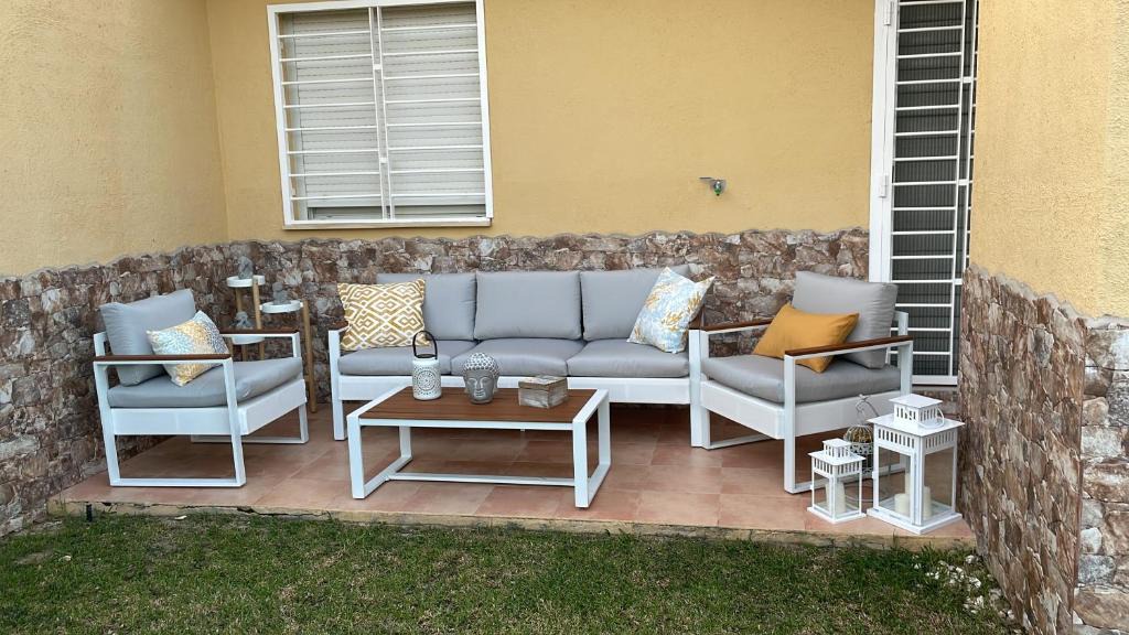 Vera Apartment | Luminoso y tranquilo apartamento con jardin en campo de Golf Valle del Este