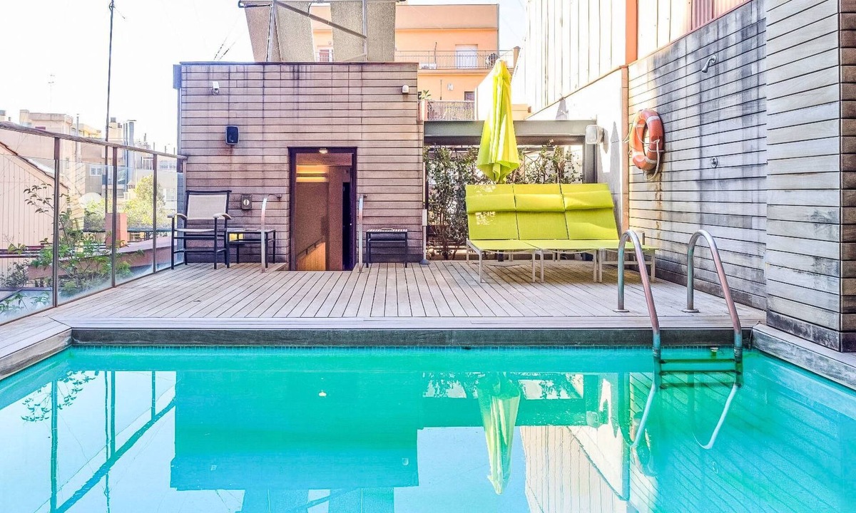 Sant Andreu de Palomar House | Luxuriöse Villa in Barcelona by Interhome