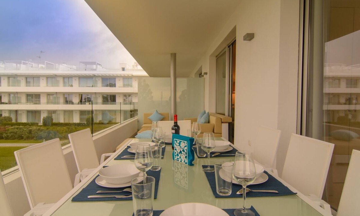 New Golden Mile Apartment | Luxury 4-Bed Golf & Beach Oasis Heated Pool & Huge Terrace in Belaire