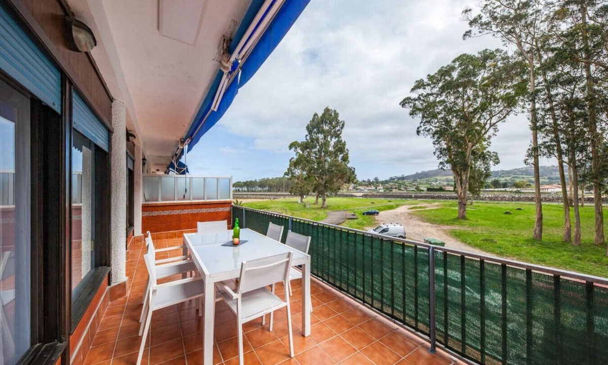 Linero Apartment | Luxury Coastal Apartment with Stunning Sea Views