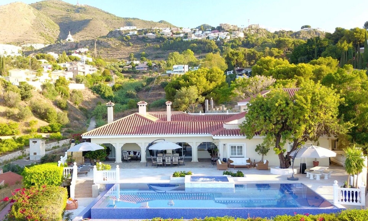 Benalmadena Villa | Luxury Villa - 5 min from beach - breathtaking sea views