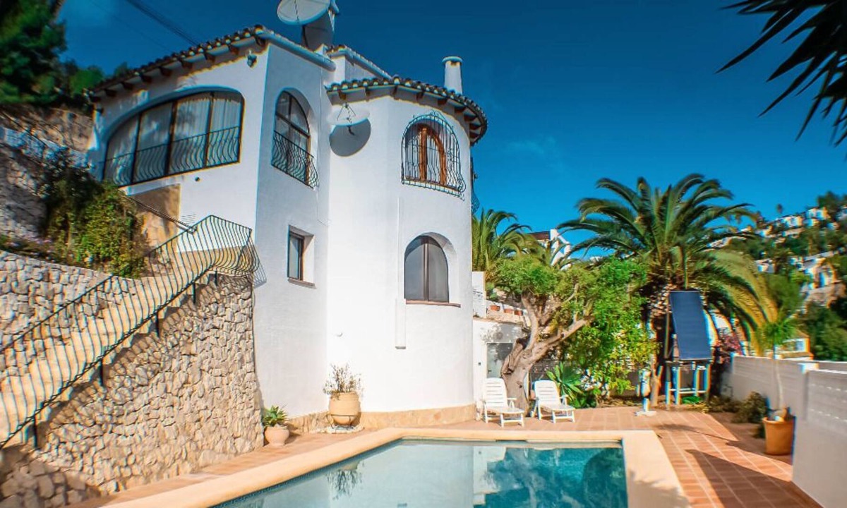 Benissa Coast Apartment | Luz - holiday apartment in peaceful surroundings in Benissa