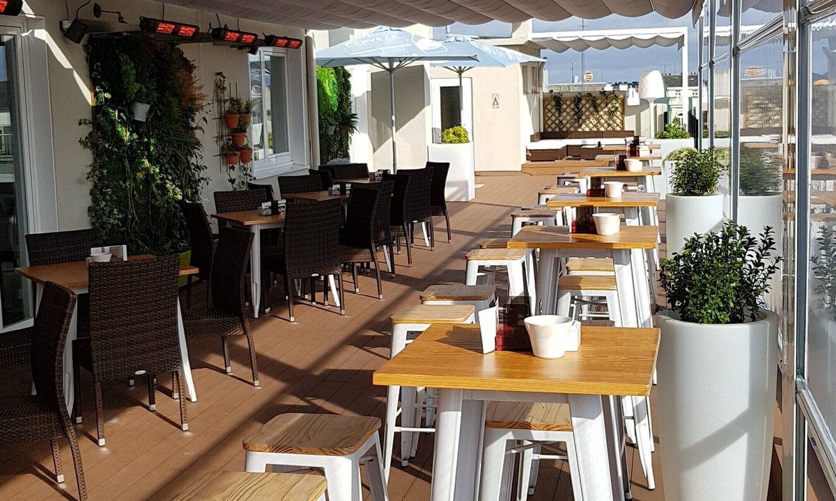 Lugo Hotel | Méndez Núñez Hotel