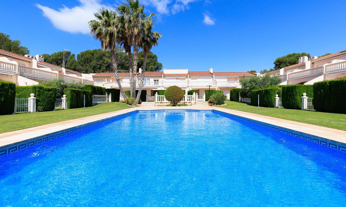 Miami Platja Ski Chalet | M408-096 CASA VILLA CRISTAL RESIDENCIAL