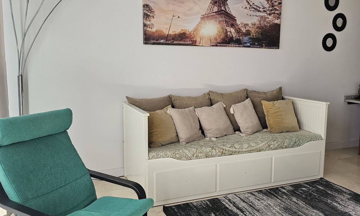 San Andres Apartment | Madrid life/Confor Y connectivity