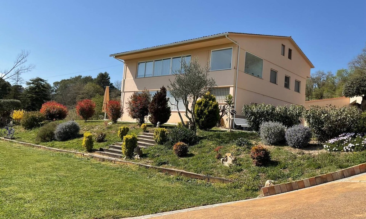 Lio Cottage | MAGNIFICENT HOUSE FOR HOLIDAY RENTAL