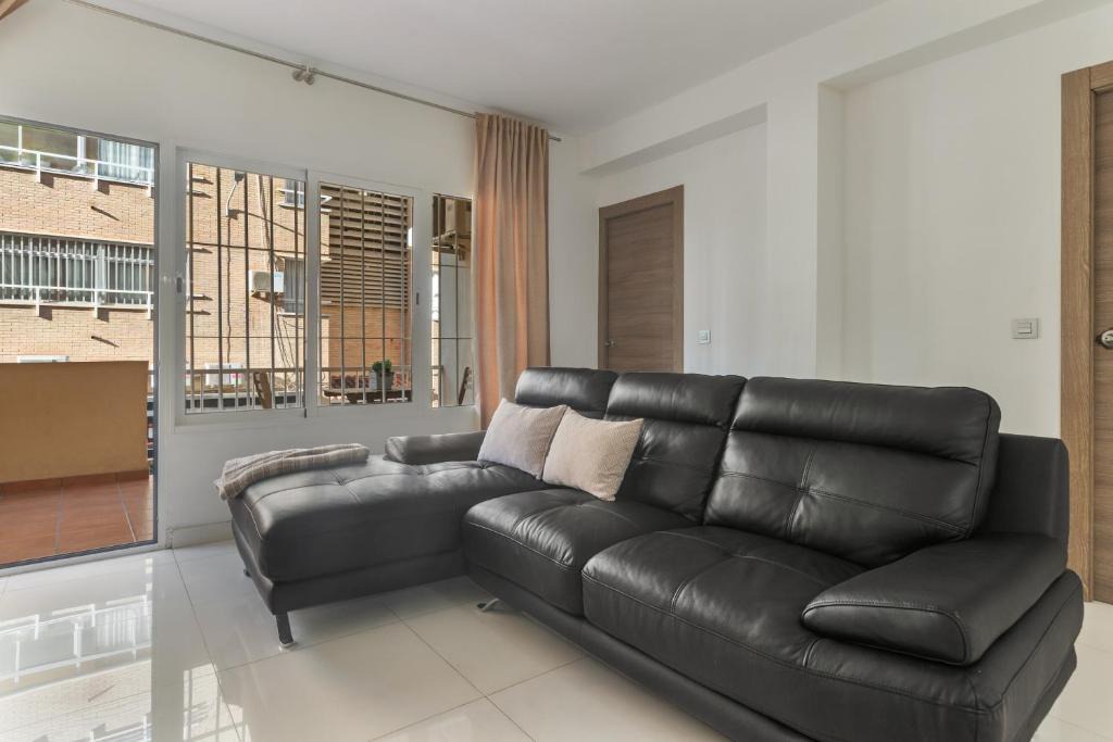 Los Tilos Apartment | Malaga Vialia Estación Ave y tren