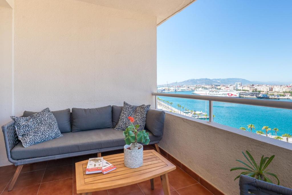 Lu Cia City Beach Puerto | La Malagueta