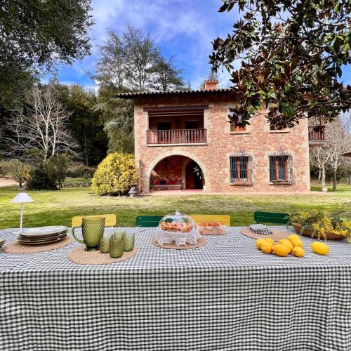 Arbucies Ski Chalet | Masía con piscina natural en Parque del Montseny