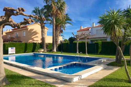 Costa del Zefir House | MEDDAYS CHALET EL SOL