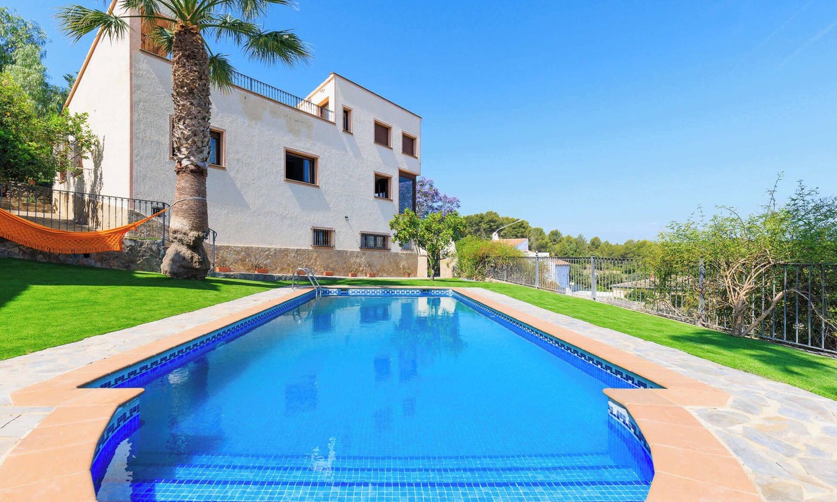 La Riera de Gaia Villa | Mediterranean Pool Villa - Unik Vacation