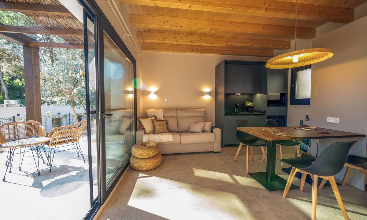 Serra Apartment | Meeting House Serra Calderona