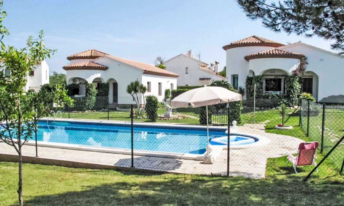 El Casalot House | Melina I by Interhome