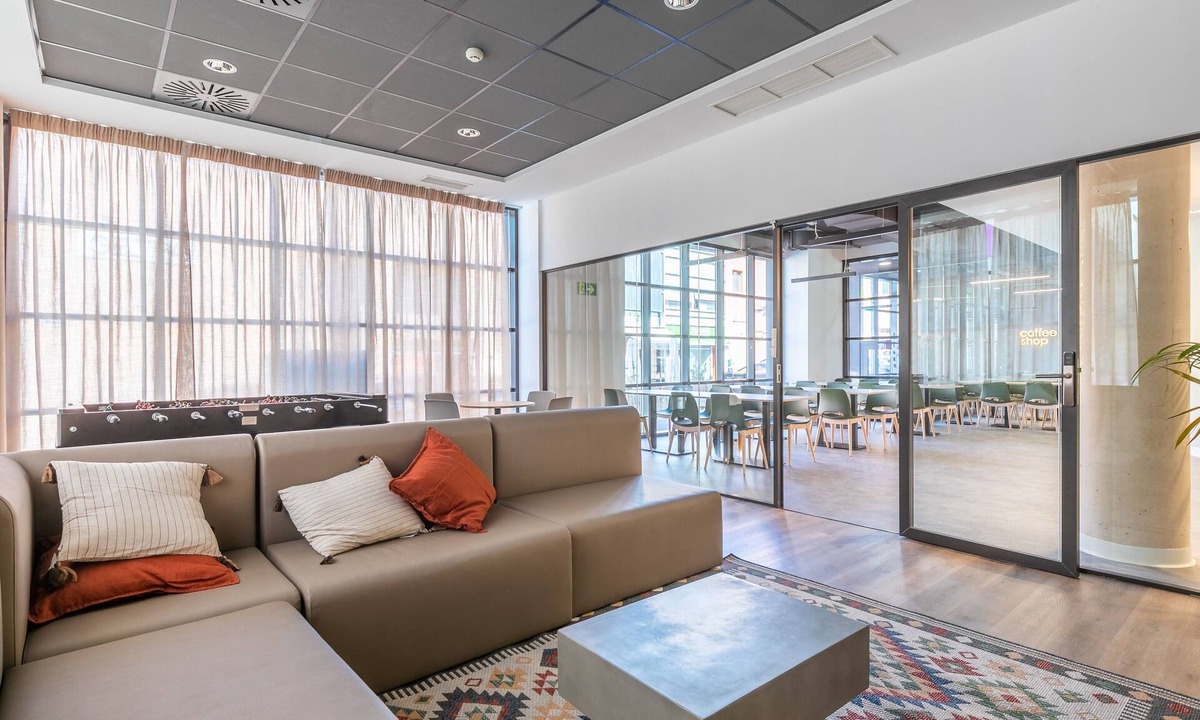 Fuencarral Hotel | Micampus Estrada 11