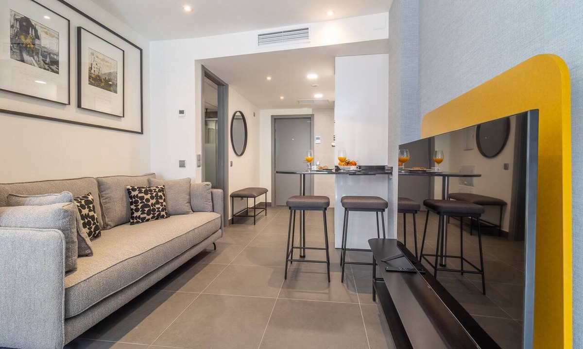 Barrio de La Latina Apartment | Modern 2-Person Studio in Madrid Center