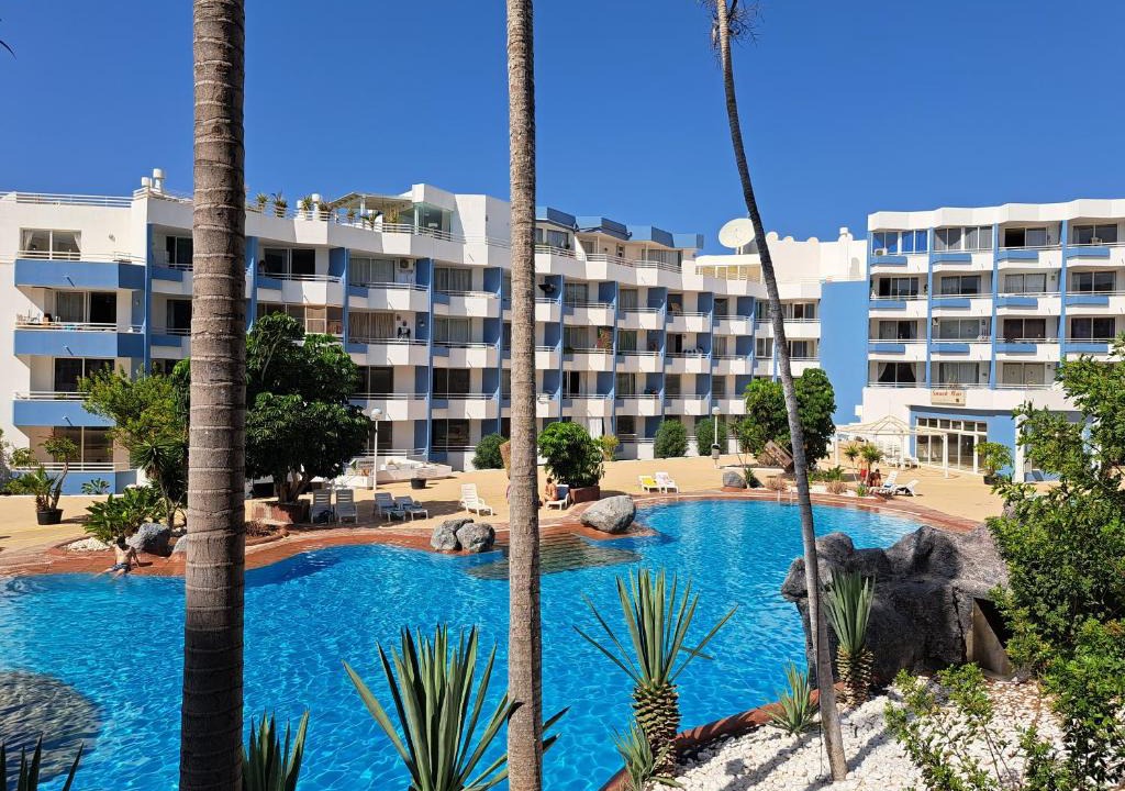 San Miguel de Abona Apartment | Modern apartment with Pool in Golf del Sur
