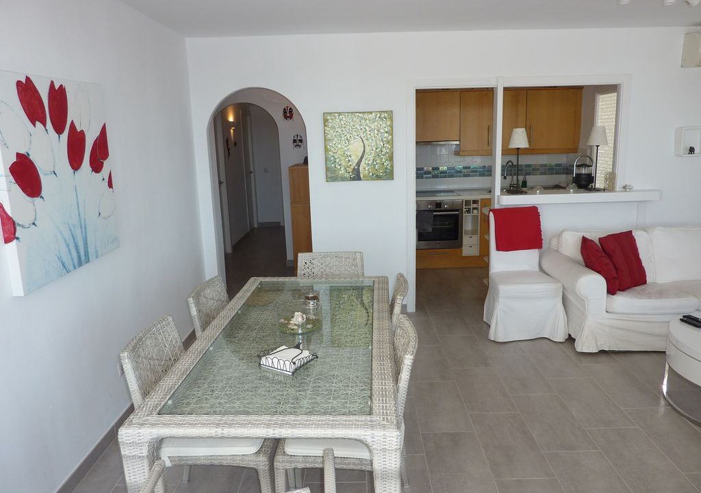 Ses Rotes Velles Apartment | Modern apartment with communal pool, wifi, A / C and sea views in Santa Ponsa