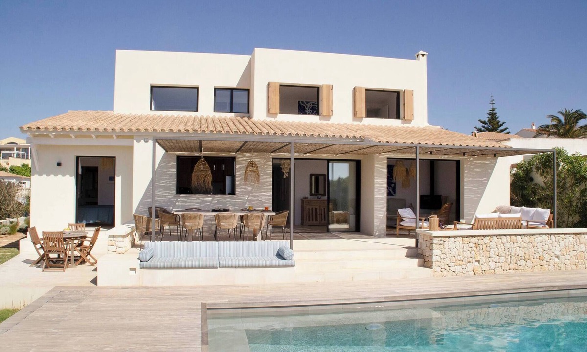 Cala Llonga House | Modern villa with private pool and sea views