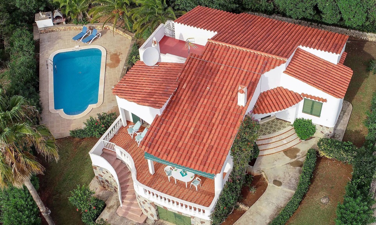 Sant Tomas House | Moderne, frische Familienvilla Allondra by Interhome