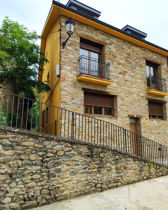 Molinaseca Apartment | Morgon House