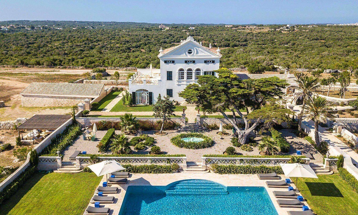 Mahon Villa | My Rental Homes - Finca Design 10-min drive from Mahon with swimming pool