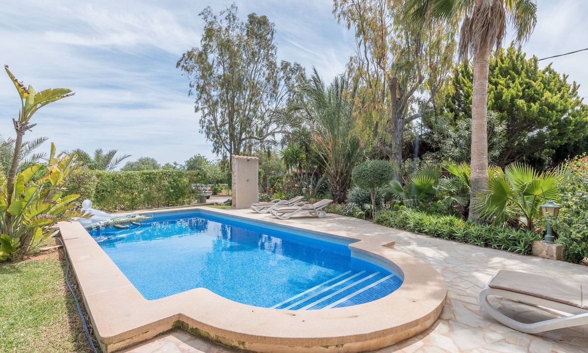 Santanyi Villa | Natural stone villa with pool & garden - Villa Sa Barraca