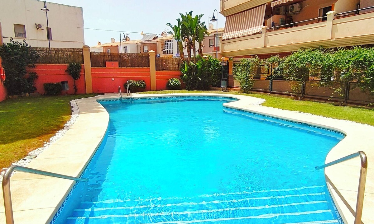 Las Lagunas Apartment | NEW APARTMENT WITH SWIMMING POOL AND FREE PARKING