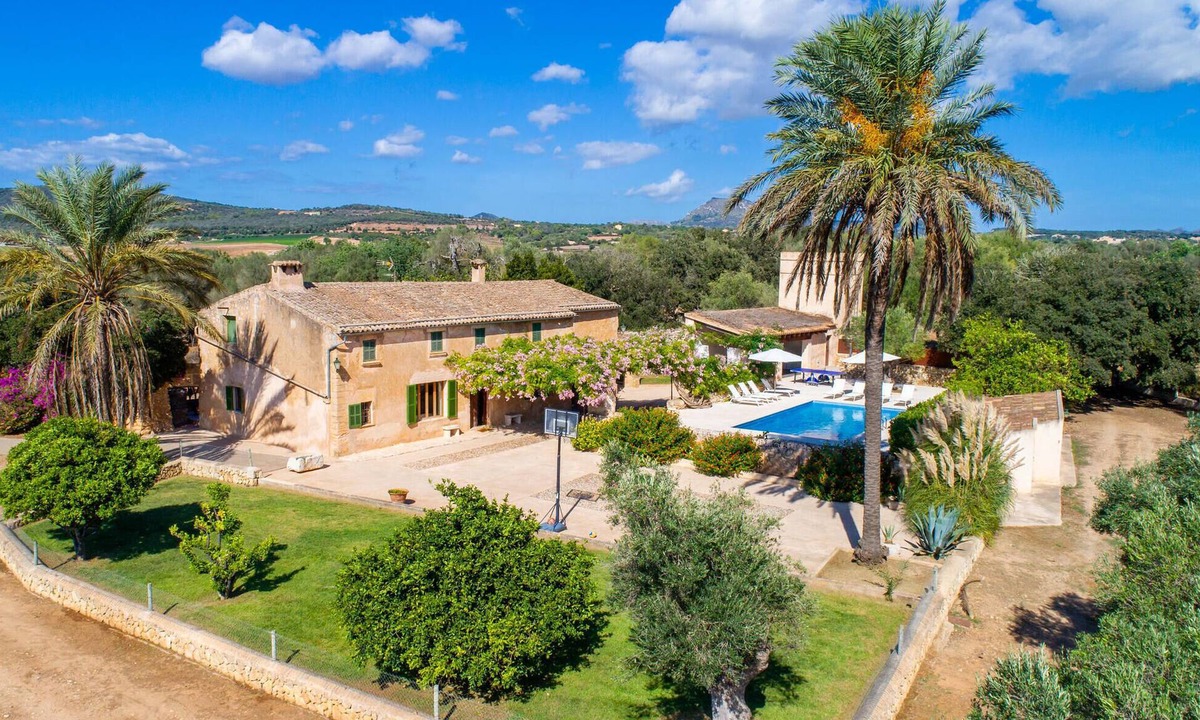 Manacor House | Nice home in Sant Llorenc with private swimming pool, can be inside or outside