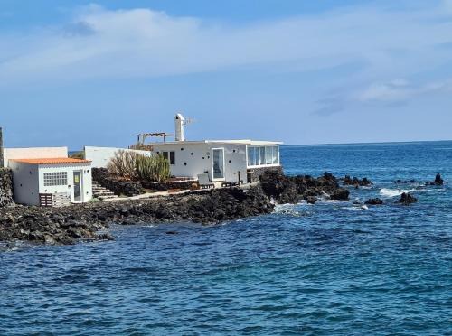 Villa de Mazo House | Nido de mar & Nido de Paola