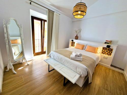 Jaen Apartment | NOVOJAÉN Alojamientos 2 - Edificio vacacional Exclusivo y Tranquilo junto a Catedral