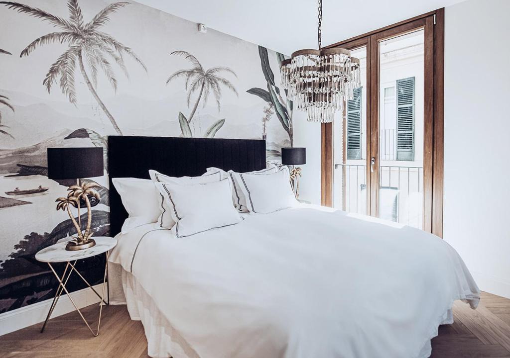 La Llotja-Born Apartment | Ocho Suites & Kitchen