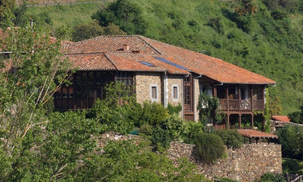 Basieda Apartment | Olmares Apartment Picos de Europa - Chill out with spectacular views (Balcony)
