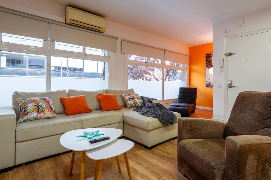 Eixample Apartment | Orange loft, corazón de Girona