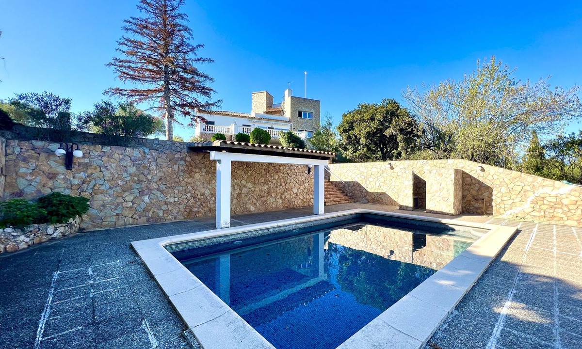Figueres House | Palau del Vent