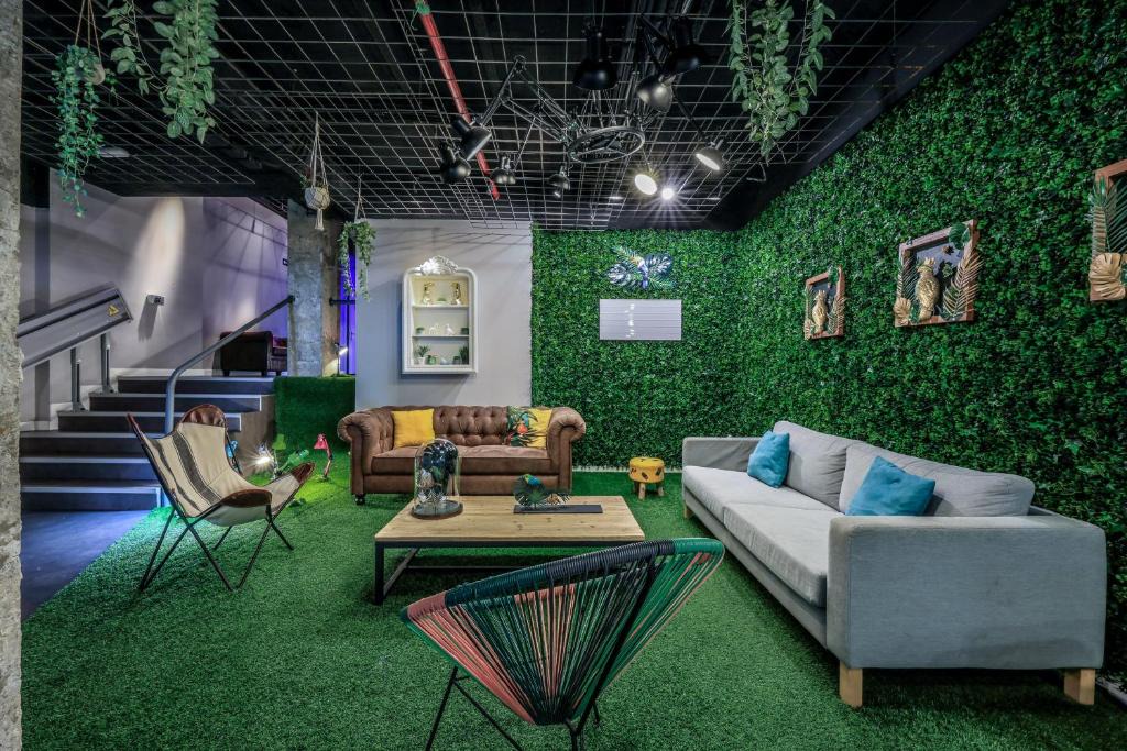 Atocha Hotel | Password to Madrid Atocha Rio
